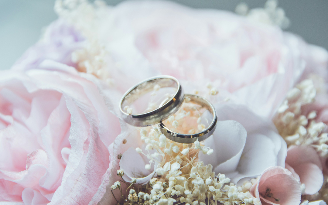 Da classiche a sneaker: l'evoluzione delle calzature da matrimonio