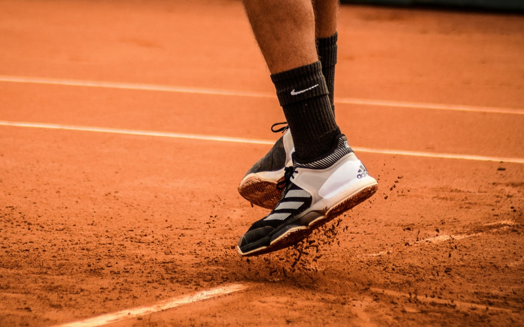 Tenniscore: la sneaker è la scarpa che fa “match point”