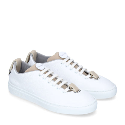T Beige